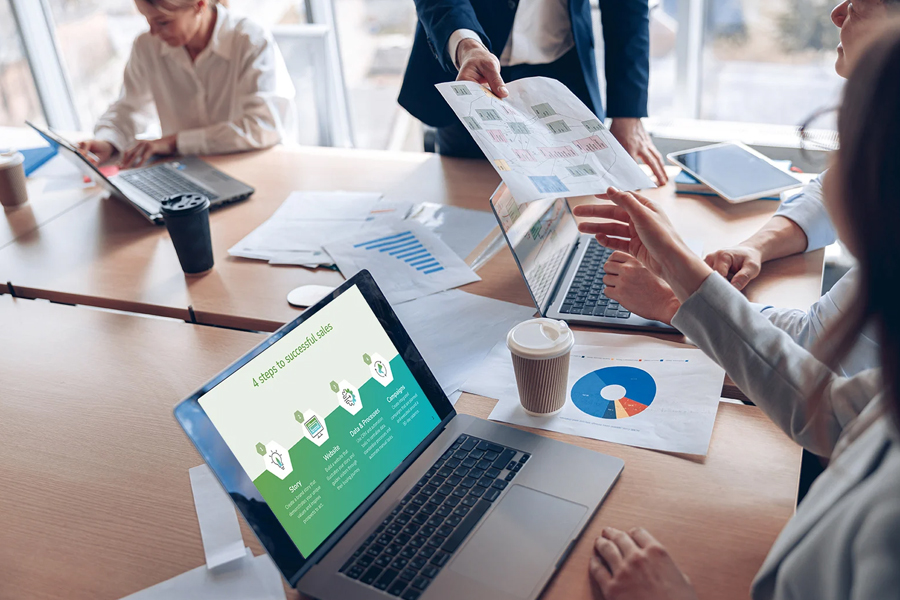 Step By Step Approach Setting Up HubSpot Marketing Hub